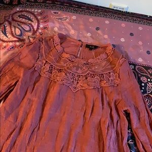 [SOLD] Rusty Lace long sleeve